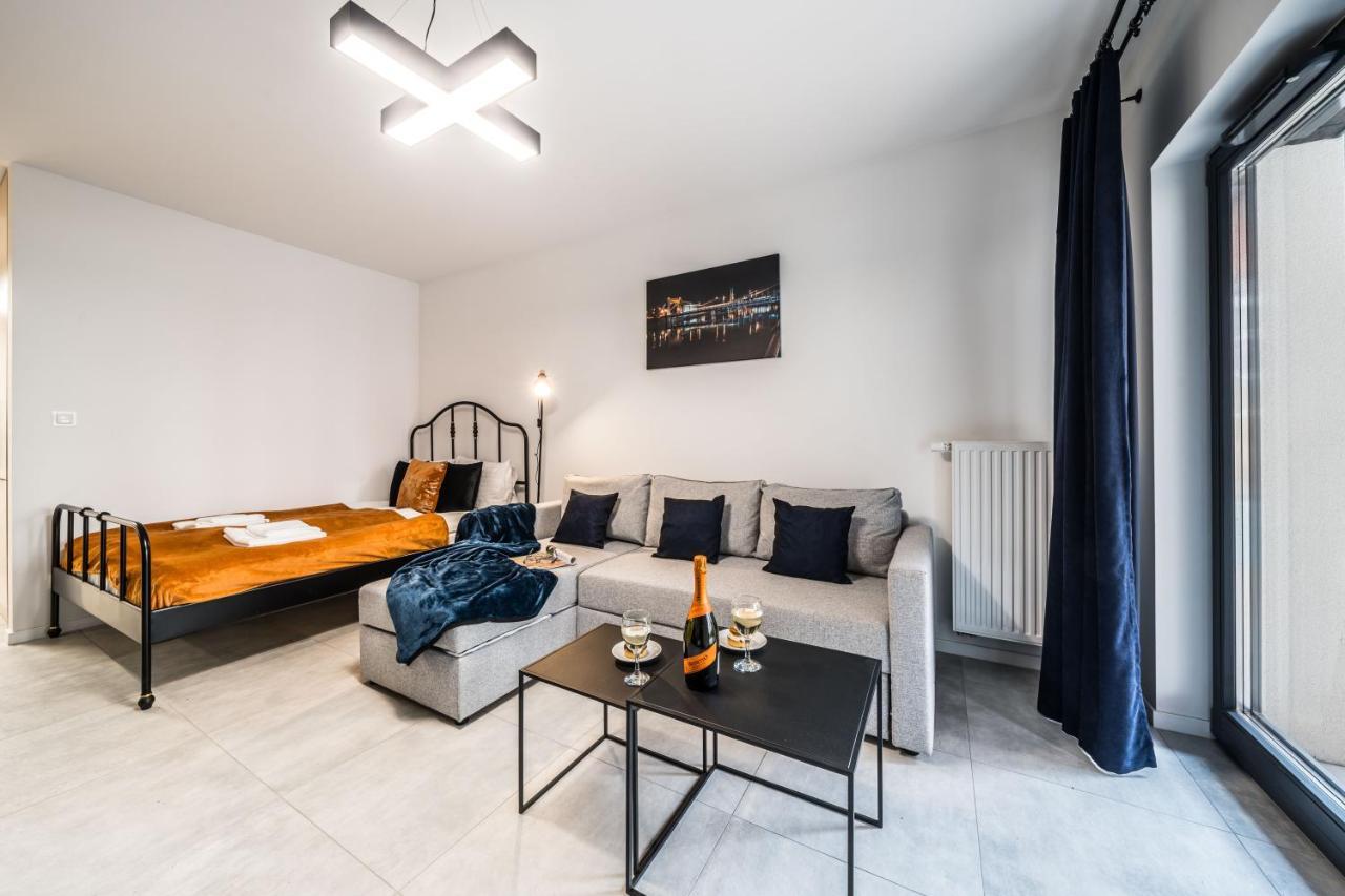 Rent Like - Walonska 18 Апартаменти *